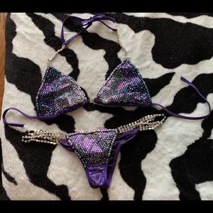 Ravish Sands competition bikini
